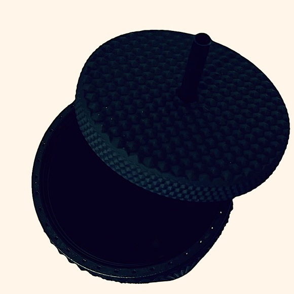 STARBUCKS RARE BLACK STUDDED MATTE LIMITED EDITION 2019 BLACK TUMBLER 24 OZ NWOT - Picture 5 of 5